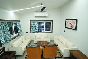 AKAY Resort & Villas