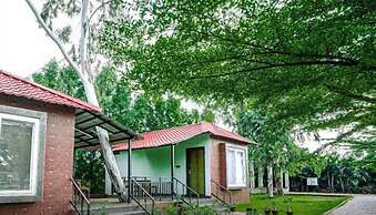 AKAY Resort & Villas