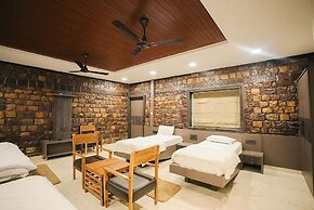 AKAY Resort & Villas