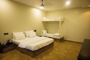 AKAY Resort & Villas