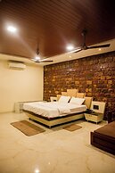 AKAY Resort & Villas