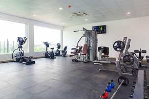 B & C Dyamond Hotel and Suites