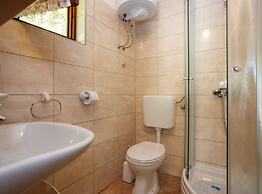 Beachfront Cozy Krk Apartment With Balcony