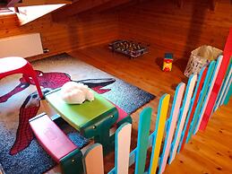 Tsampika s Traditional Stone Cottage in Siana