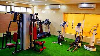 Apno Hotel and Suites