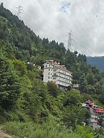 Hotel Sarahan Inn