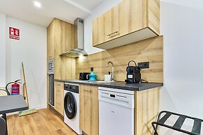 Apartamentos Beatriz by gaiarooms