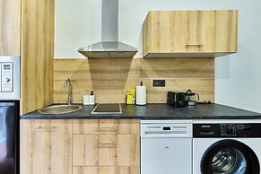 Apartamentos Beatriz by gaiarooms