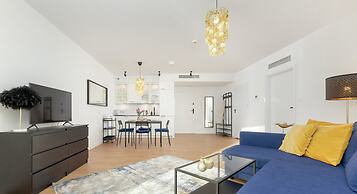 Holiday Apartment Near the Beach