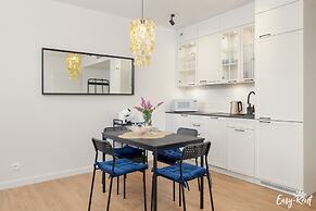 Holiday Apartment Near the Beach