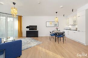 Holiday Apartment Near the Beach