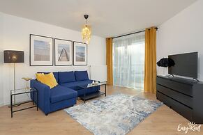 Holiday Apartment Near the Beach