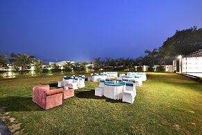 Click Collection Grand Gateway Varanasi