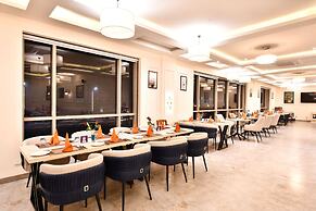 Click Collection Grand Gateway Varanasi