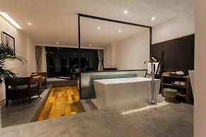 Dali erhai shiguang haijing kezhan