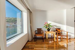 Dali erhai shiguang haijing kezhan