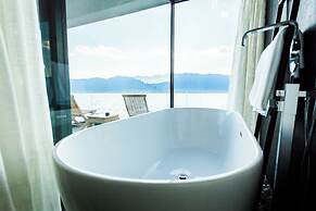 Dali erhai shiguang haijing kezhan