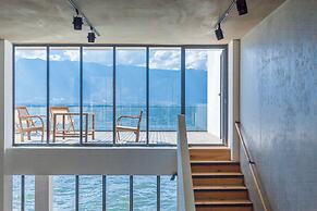 Dali erhai shiguang haijing kezhan