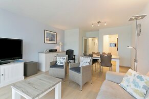 Apartment in Blankenberge With Terrace