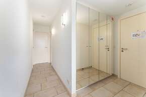 Apartment for six People With Balcony