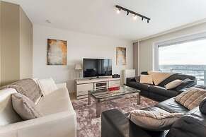 Apartment for six People With Balcony