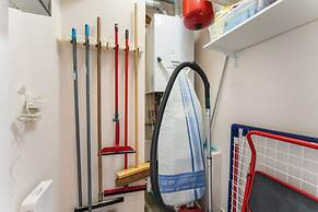 Apartment for six People With Balcony