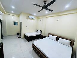 Goroomgo Kashi Residency Varanasi