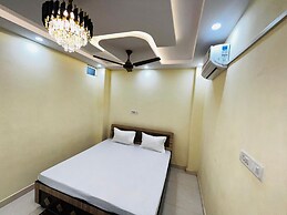 Goroomgo Kashi Residency Varanasi