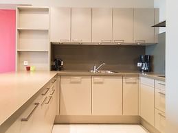Apartment With Frontal sea View