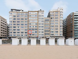 Apartment With Frontal sea View