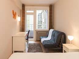 Apartment With Frontal sea View