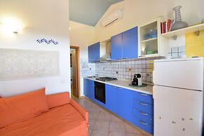 Casa Giardini With View In Budoni