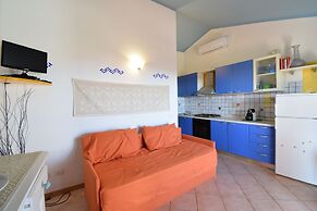 Casa Giardini With View In Budoni