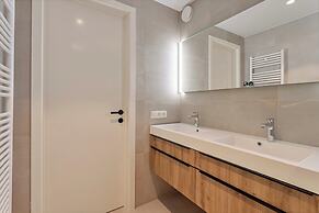 Apartment in Blankenberge With Heating