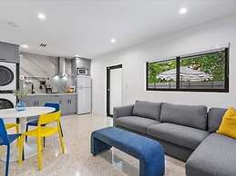 Sleek Modern Miami Getaway With Pool Oasis