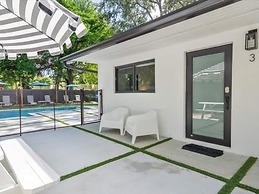 Sleek Modern Miami Getaway With Pool Oasis