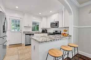 Relaxing Home Pool in Hollywood