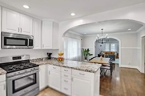 Relaxing Home Pool in Hollywood