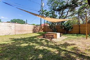 Peaceful Beach Oasis With Free Parking