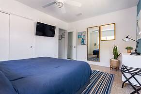 Peaceful Beach Oasis With Free Parking