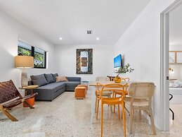 Fresh Modern With Pool Oasis