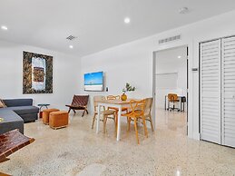 Fresh Modern With Pool Oasis