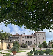 New Cozy Delux 1BR Near Hard Rock Stadium