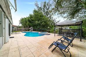 Heated Pool Home Near Beach