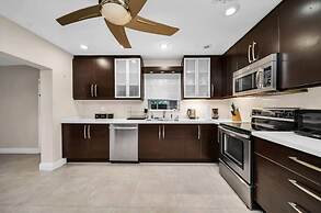 Heated Pool Home Near Beach