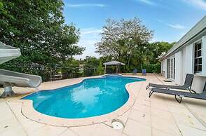 Heated Pool Home Near Beach