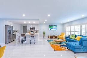 Villa 4BR Villa Private Pool BBQ Area Near Beach