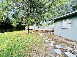 Tranquil Retreat King Bed Office Patio