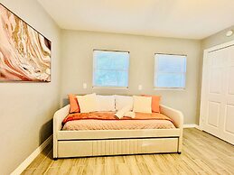 Tranquil Retreat King Bed Office Patio