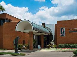 Tranquil Retreat King Bed Office Patio